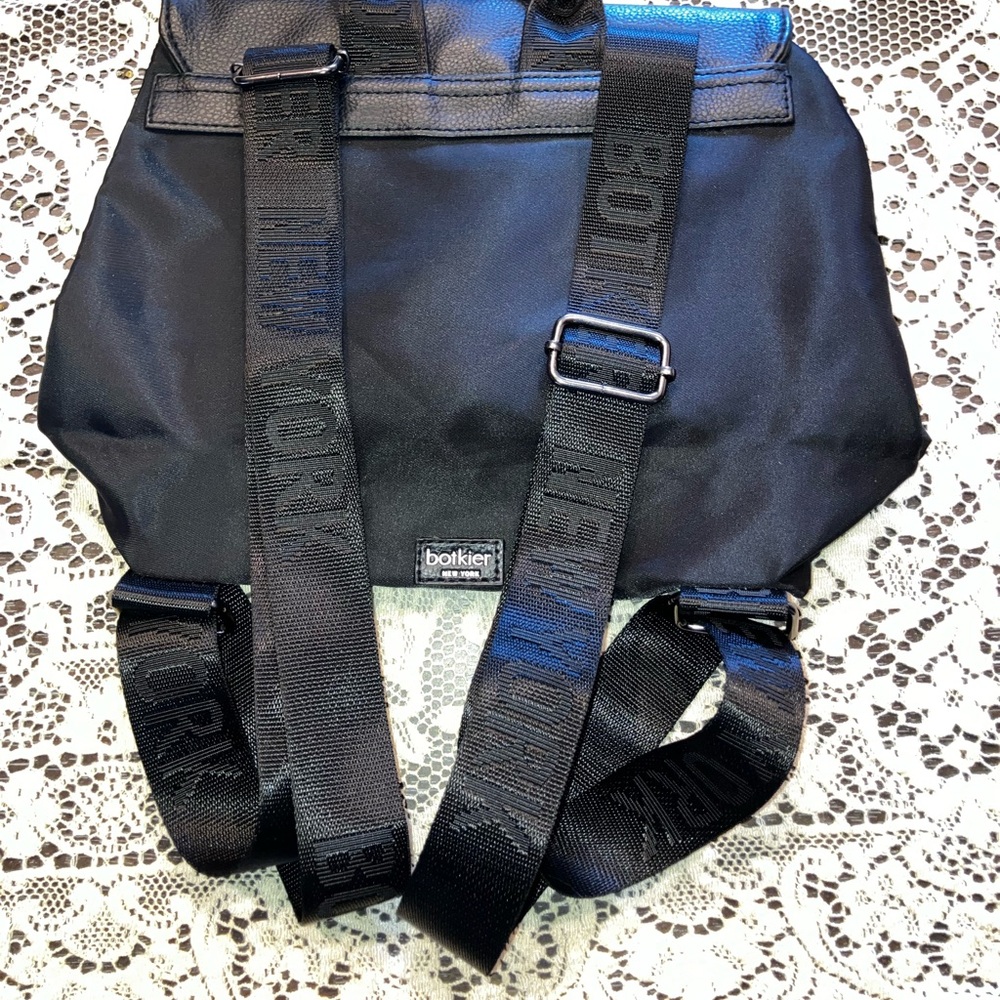 Botkier Backpack NWT - Picture 5 of 5